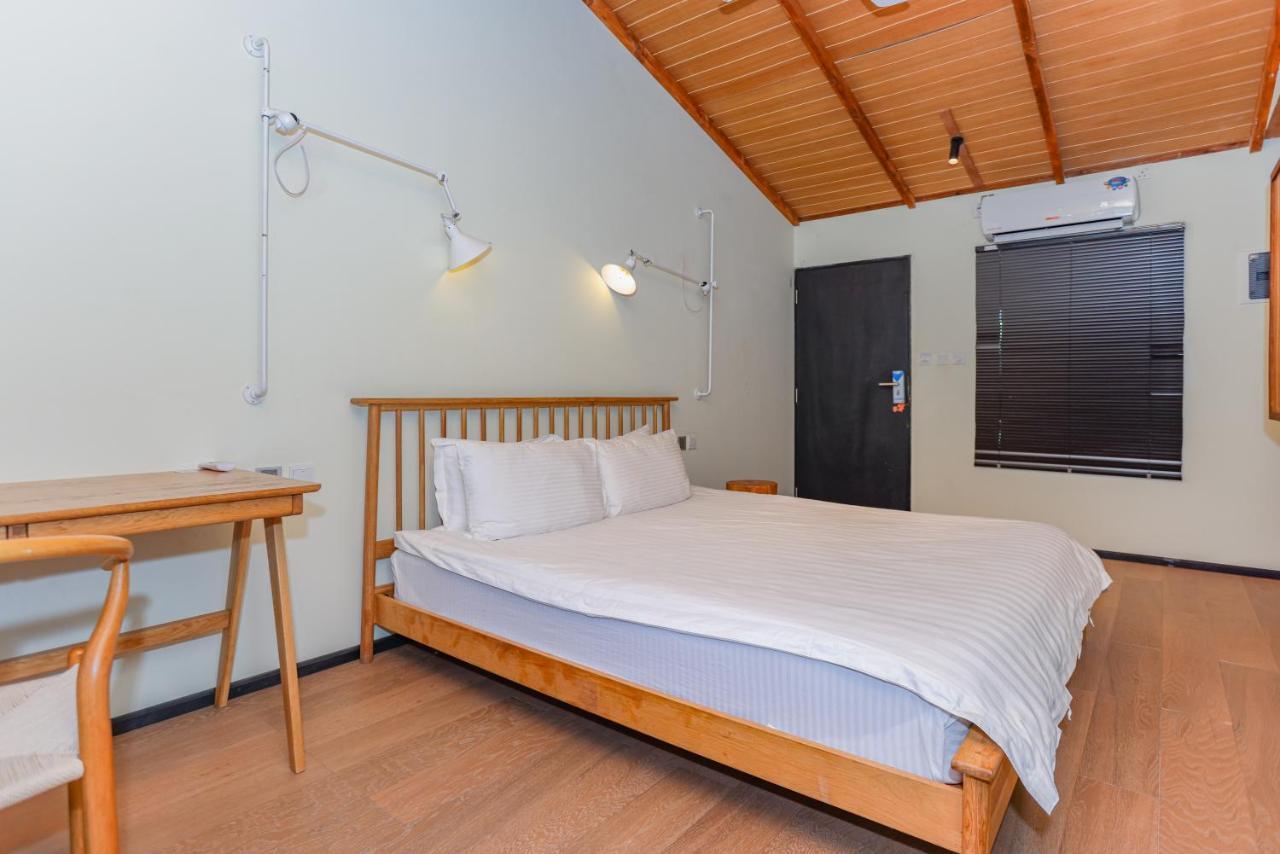 Tranquila Beach Hotel Rasdhoo Exterior photo